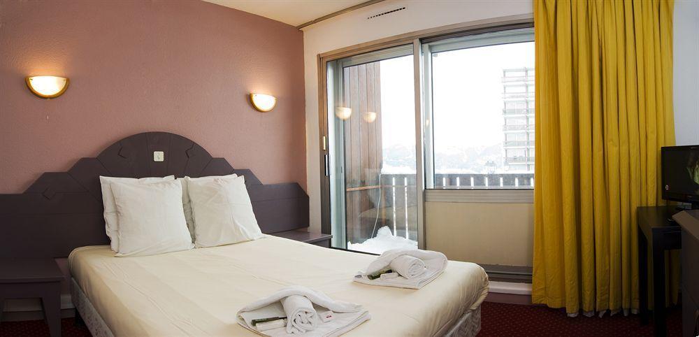 Madame Vacances - Hotel Courchevel Olympic Luaran gambar